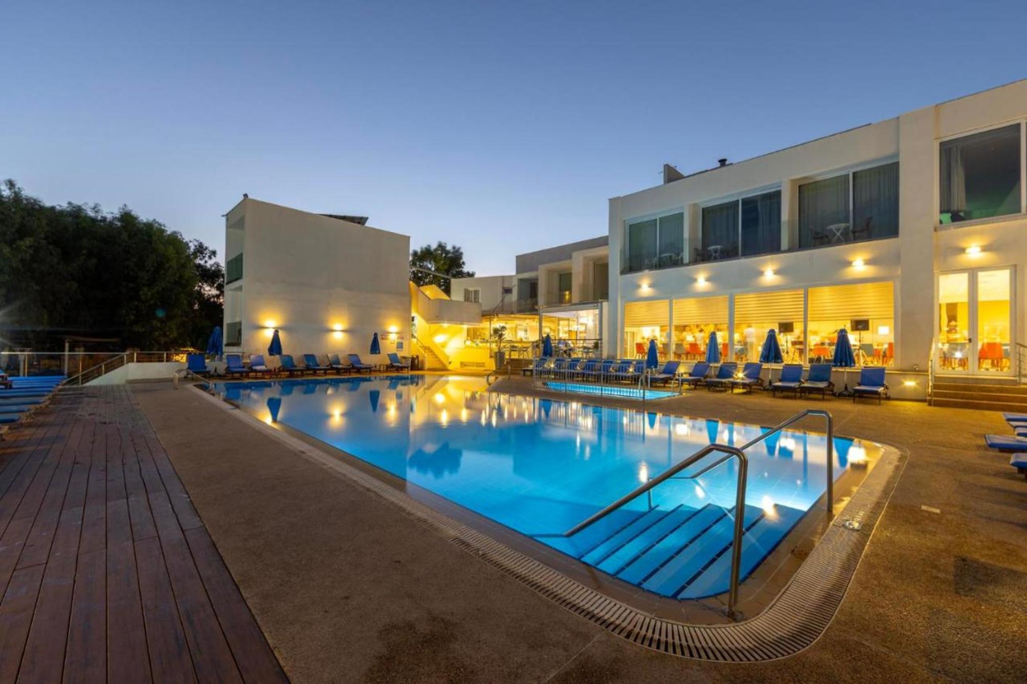 

Roma - Limassol - Park Beach Hotel