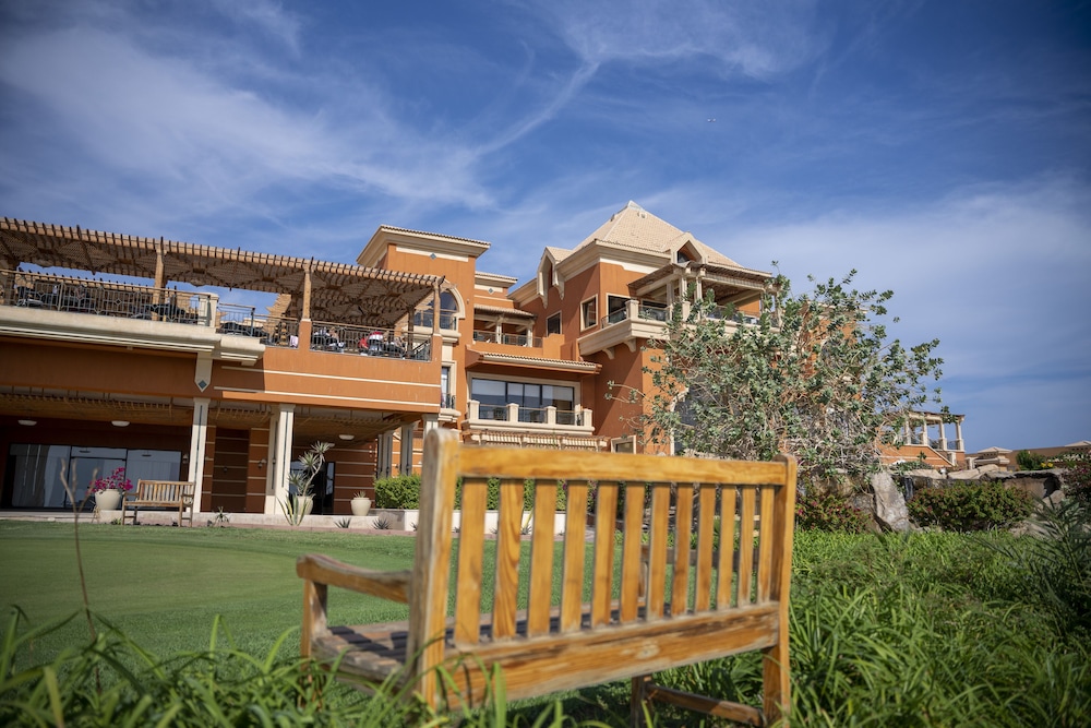 

Milano - Soma Bay - The Cascades Golf Resort Spa and Thalasso