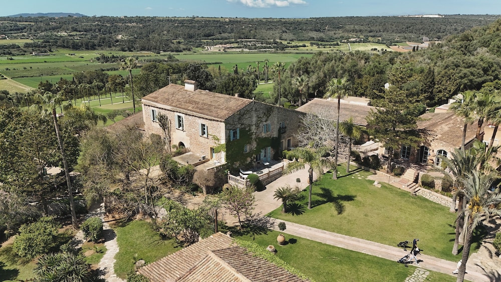 

Napoli - Manacor - Reserva Rotana Golf Resort