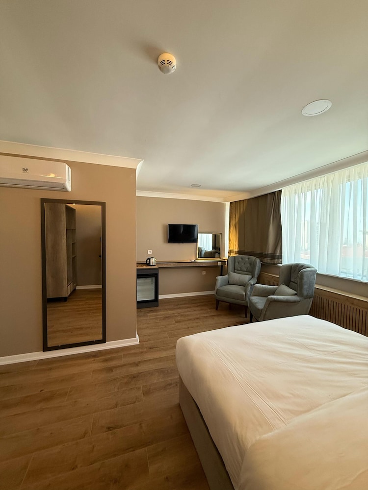 

Torino - Tuzla - ERSA Hotel