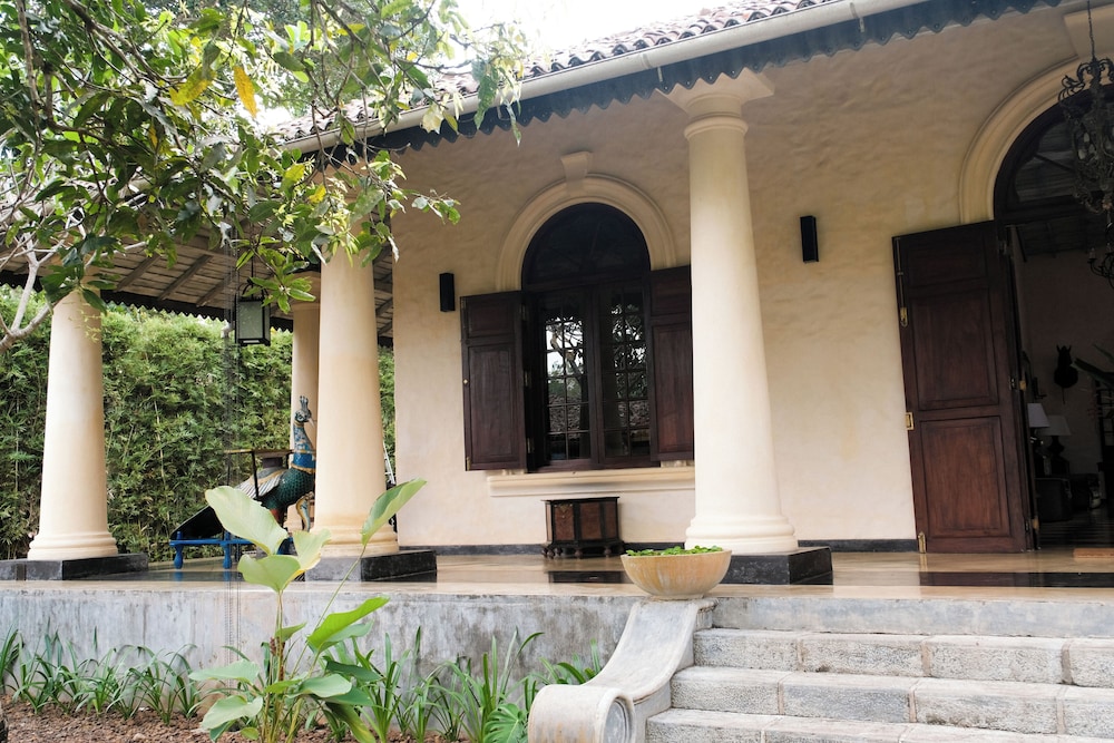 

Verona - Galle - Heenatigala Walawa