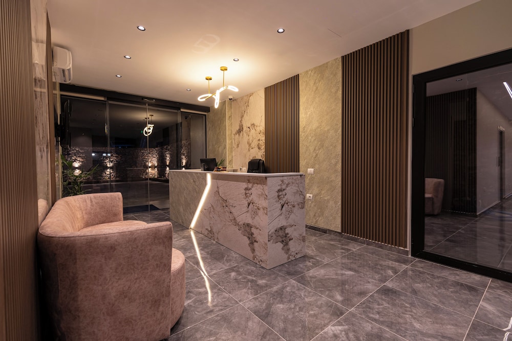 

Verona - Ksamil - Diol Hotel