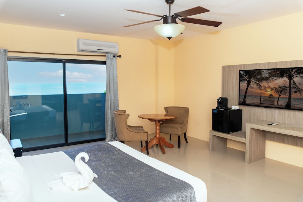 

Milano - Belize City - Pickwick Park View Hotel