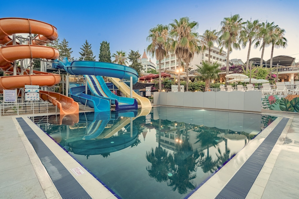 

Bologna - Okurcalar - Justiniano Club Alanya