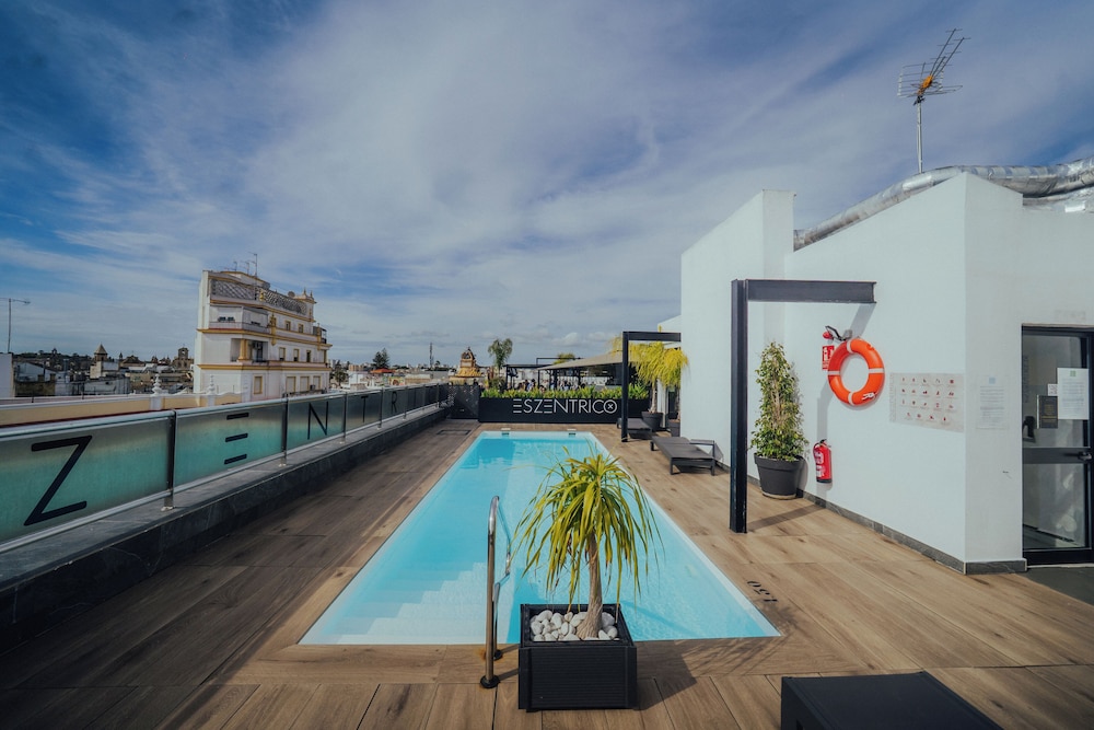 

Bologna - Jerez de la Frontera - esZentrico Suites Jerez