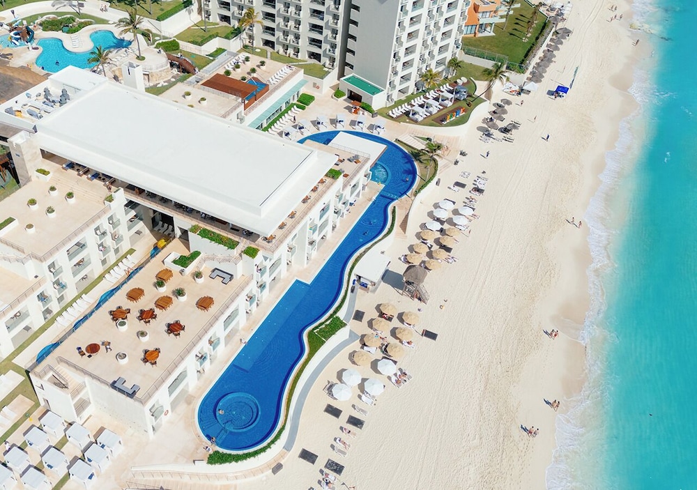

Roma - Messico - Riviera Maya, Caraibi - Emporio Cancun - Buy All Inclusive Option