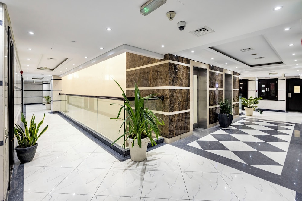 

Milano - Dubai - Crown Park Hotel