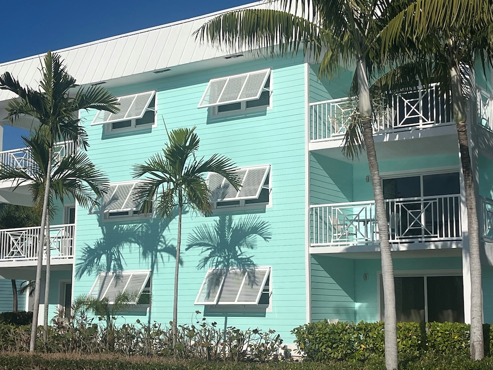 

Milano - Grand Bahama (Bahamas), Caraibi - Dolphin Cove