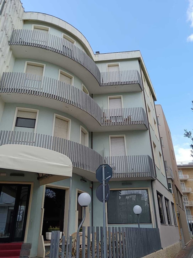 

Palermo - Rimini - Hotel New Arpa