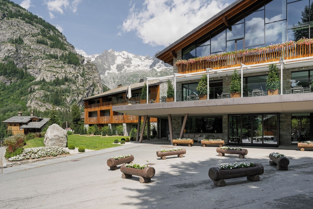 

Catania - Valle d'Aosta, Montagna Italia - Grand Hotel Courmayeur Mont Blanc, by R Collection Hotels