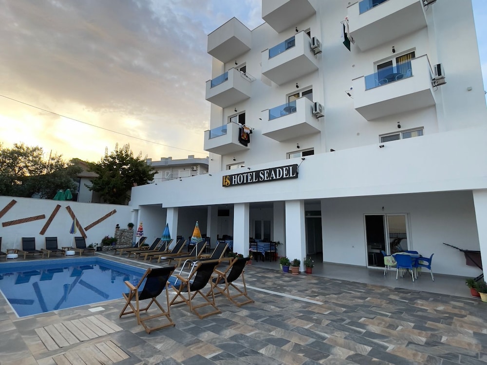 

Genova - Ksamil - Hotel SEADEL