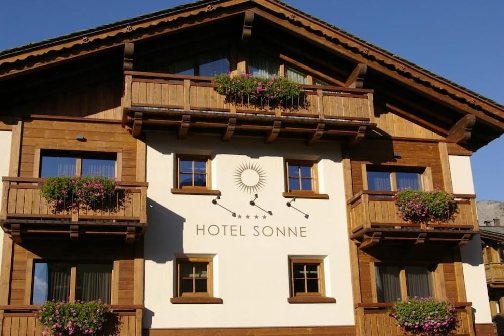 

Roma - Livigno - Eco & Wellness Boutique Hotel Sonne