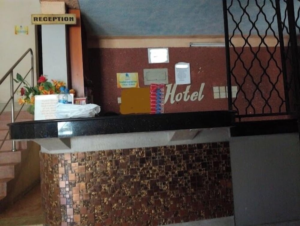 Verona - Mombasa - Topville Hotel Mombasa
