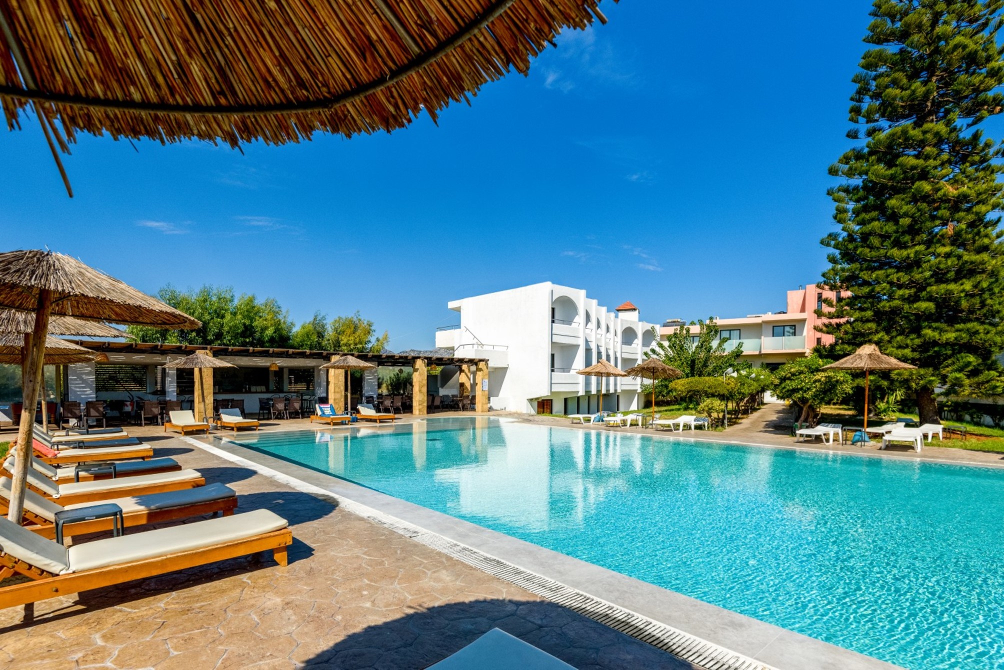 

Bari - Faliraki - Afandou Blu