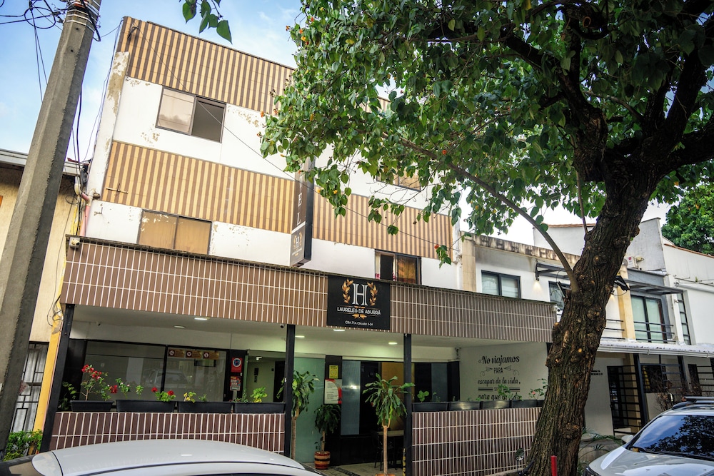 

Milano - Medellin - Hotel Laureles de Aburrá