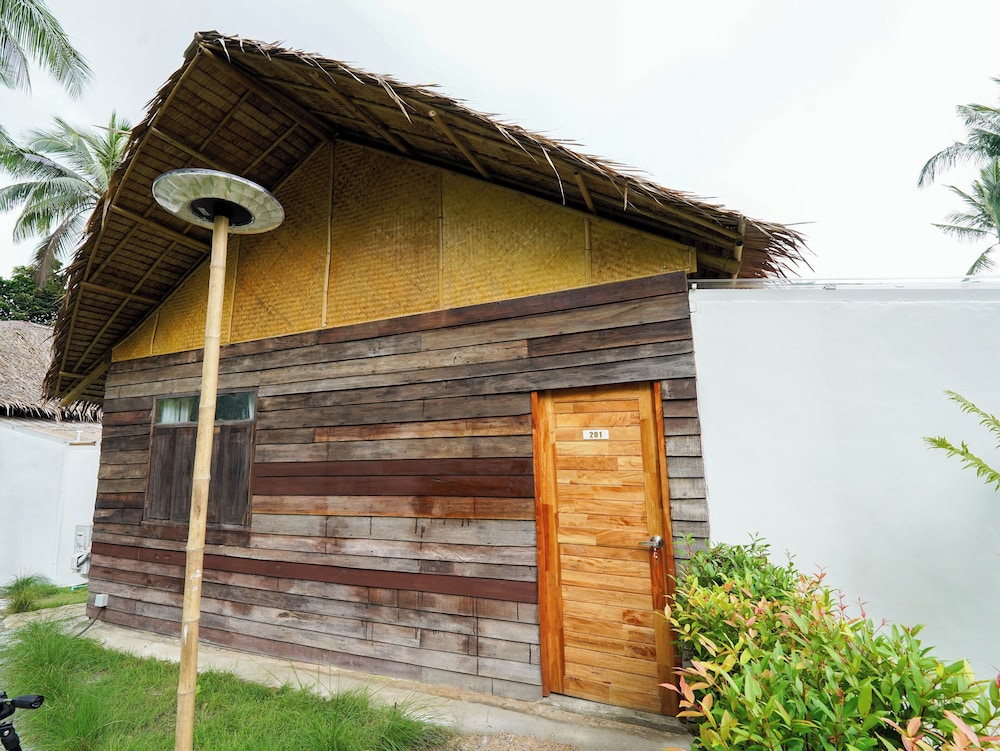

Milano - Mae Nam Beach - RoomQuest THEVA Resort Koh Samui