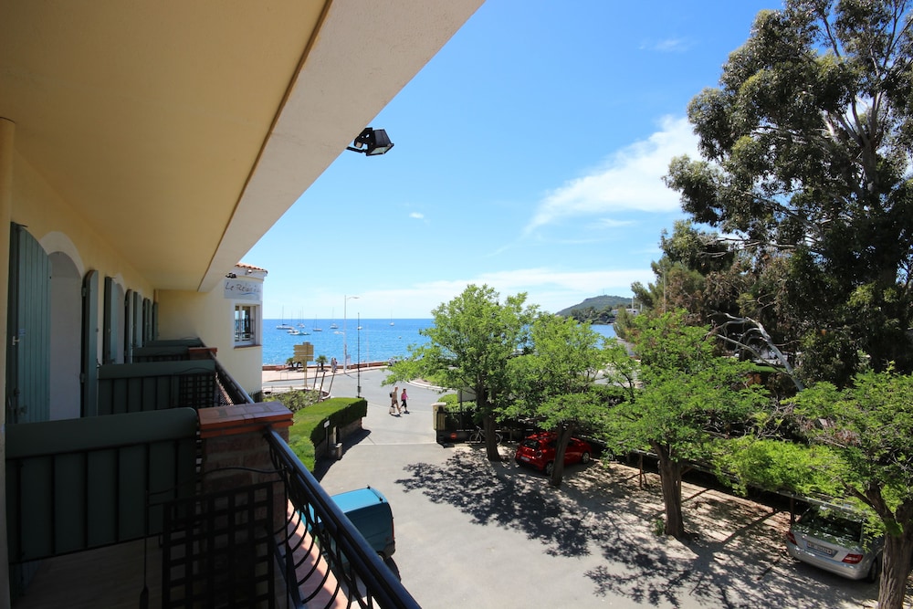 

Napoli - Costa Azzurra, Mare Francia - Le Relais d'Agay