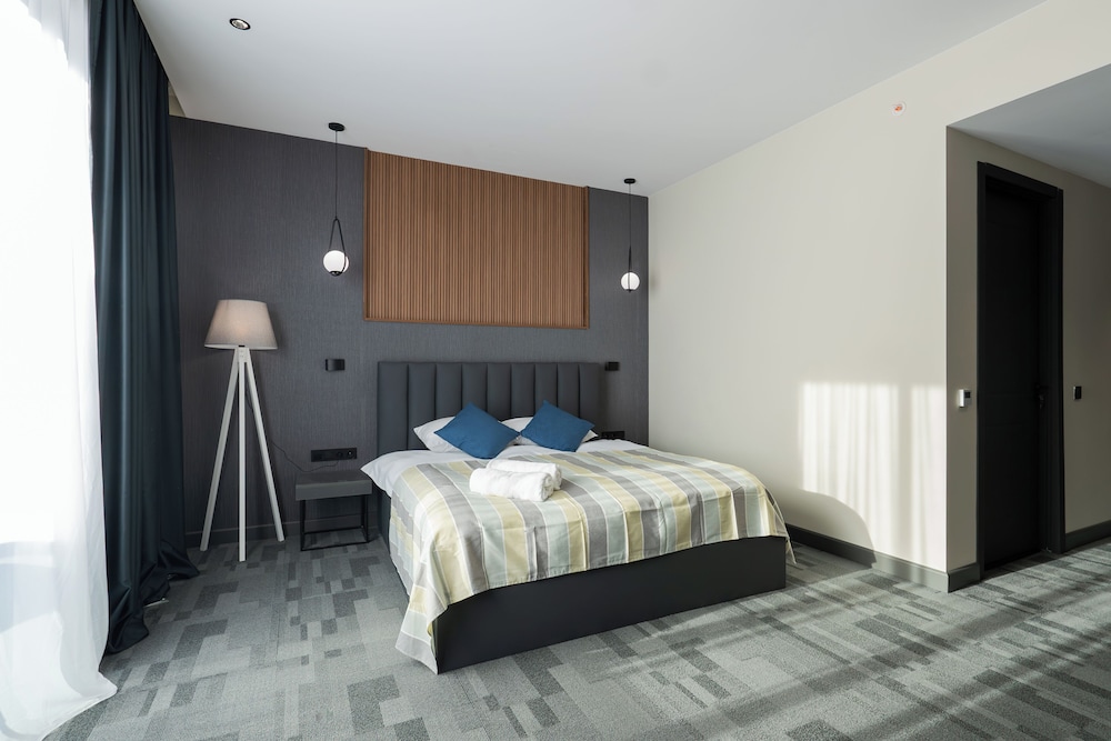 

Milano - Batumi - NOVA LUXE Hotel & Residences