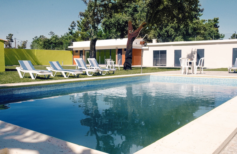 Setúbal - Amazonia Palmela Apartamentos Turisticos