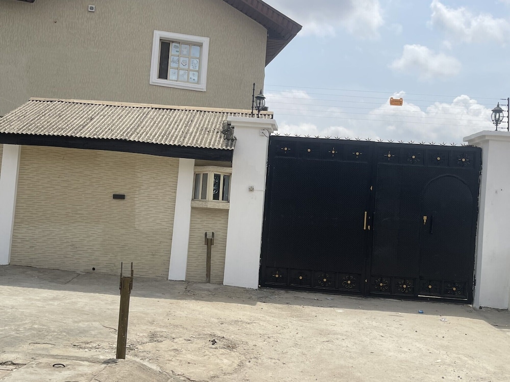 

Milano - Lagos - Jcgold Hotel and Apartment