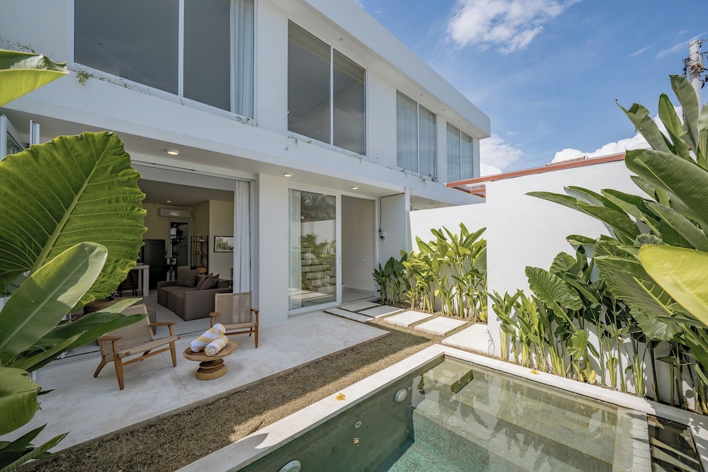 

Milano - Canggu - Villa Pia Pererenan