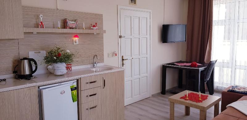 

Bari - Alanya - Larsens Suit Hotel