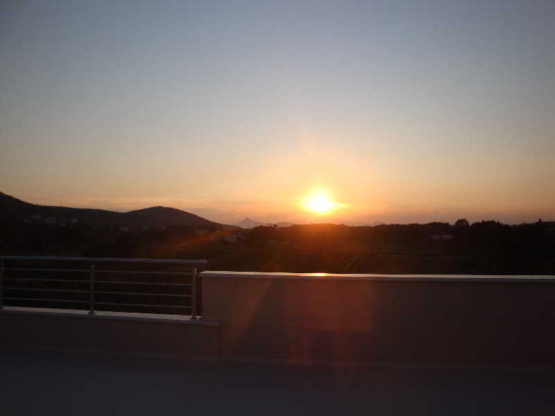 

Roma - Međugorje - Villa Ruža