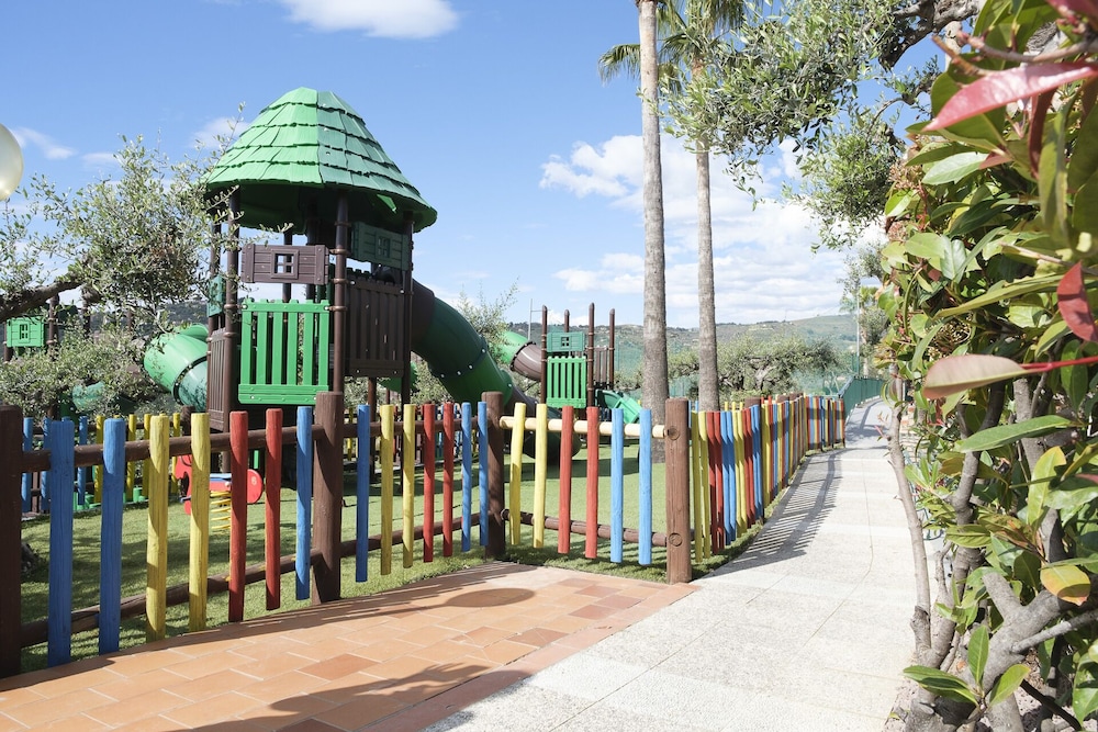 

Milano - Imperia - Villa Giada Resort