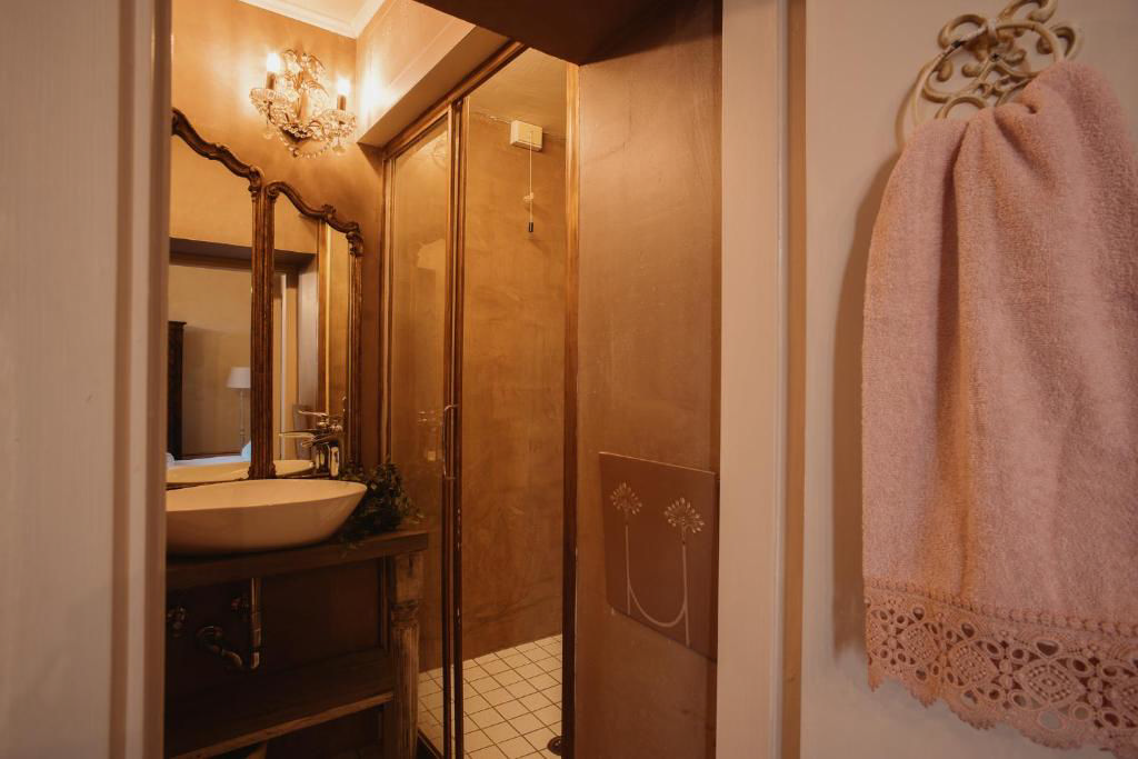 

Roma - San Benedetto del Tronto - Hotel Oviv dimora del borgo