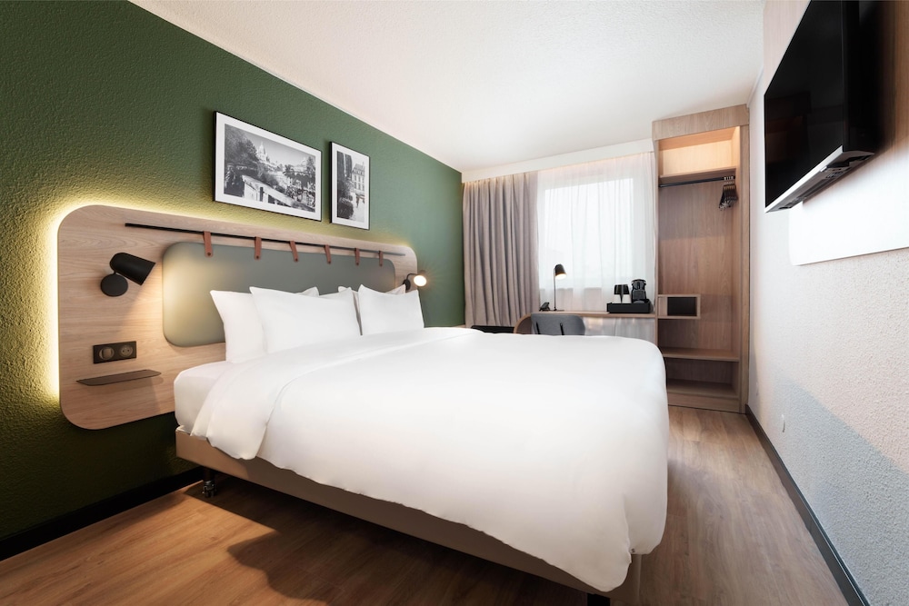 

Torino - Roissy-en-France - Campanile Blanc-Mesnil