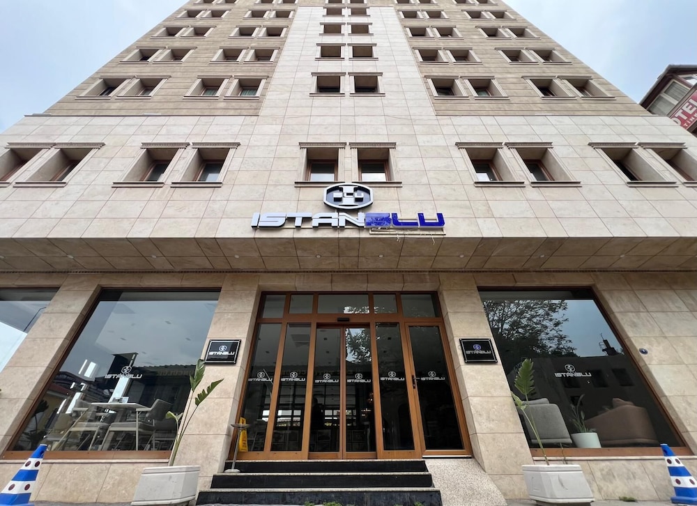 

Milano - Izmir - İstanblu Hotel&Spa