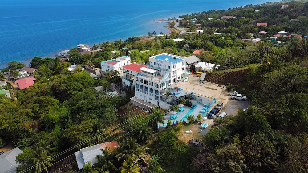 

Milano - Roatán - Ocean View Hotel and Restaurant