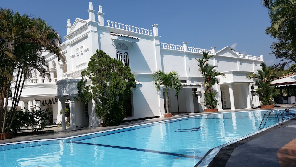 

Roma - Bentota - Bougain Villa