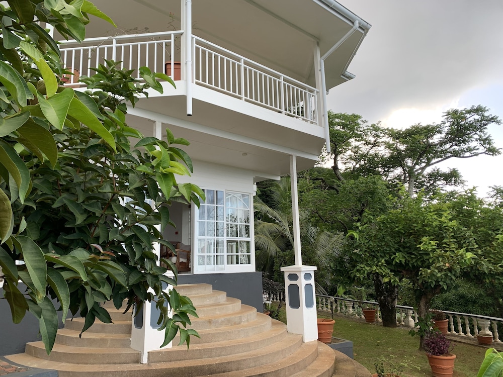 

Milano - Seychelles, Oceano Indiano - Beau Séjour Hotel