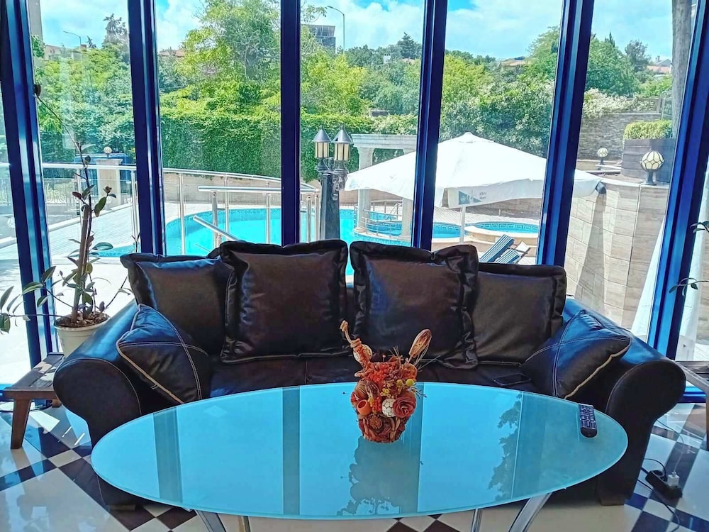 

Milano - Varna - Twins Palace ApartHotel