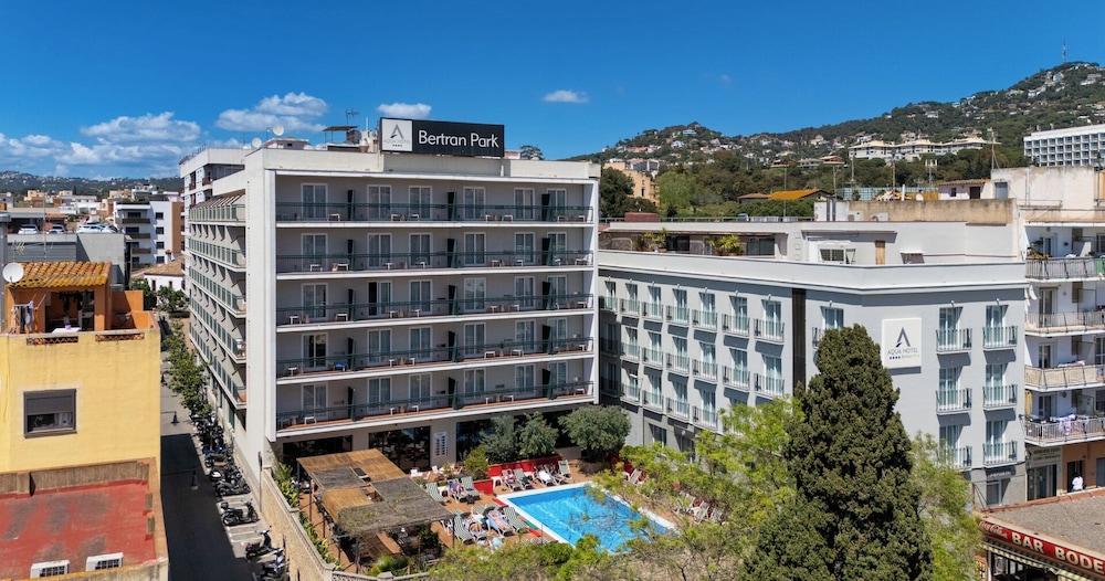 

Bari - Lloret de Mar - AQUA Hotel Bertran Park