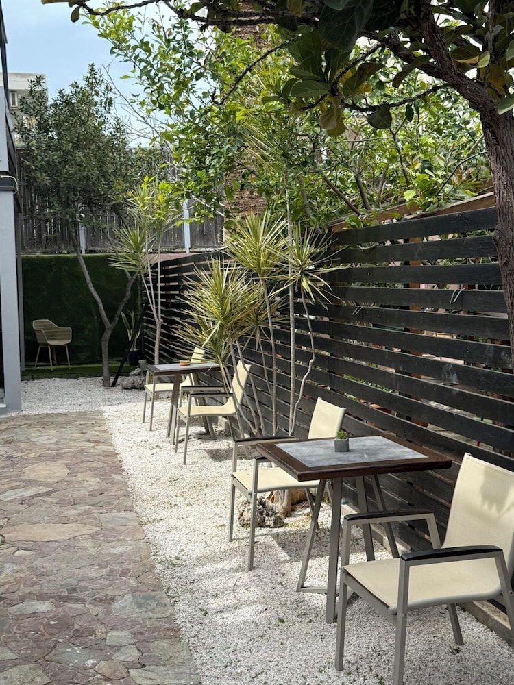 

Trieste - Chania - Dom Suites