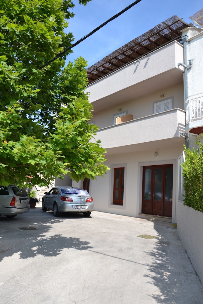 

Napoli - Costa di Dubrovnik, Croazia - Apartmani Dub