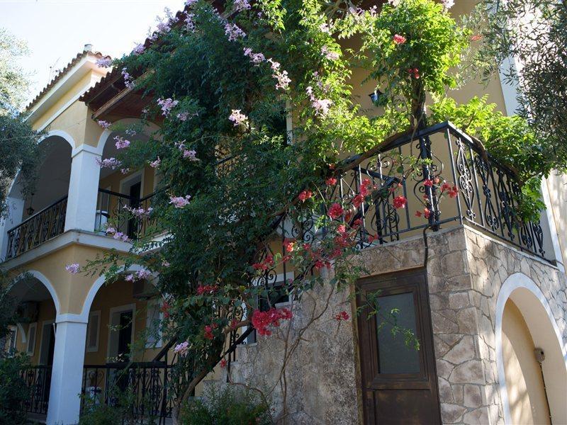 

Verona - Laganas - Villa Christina
