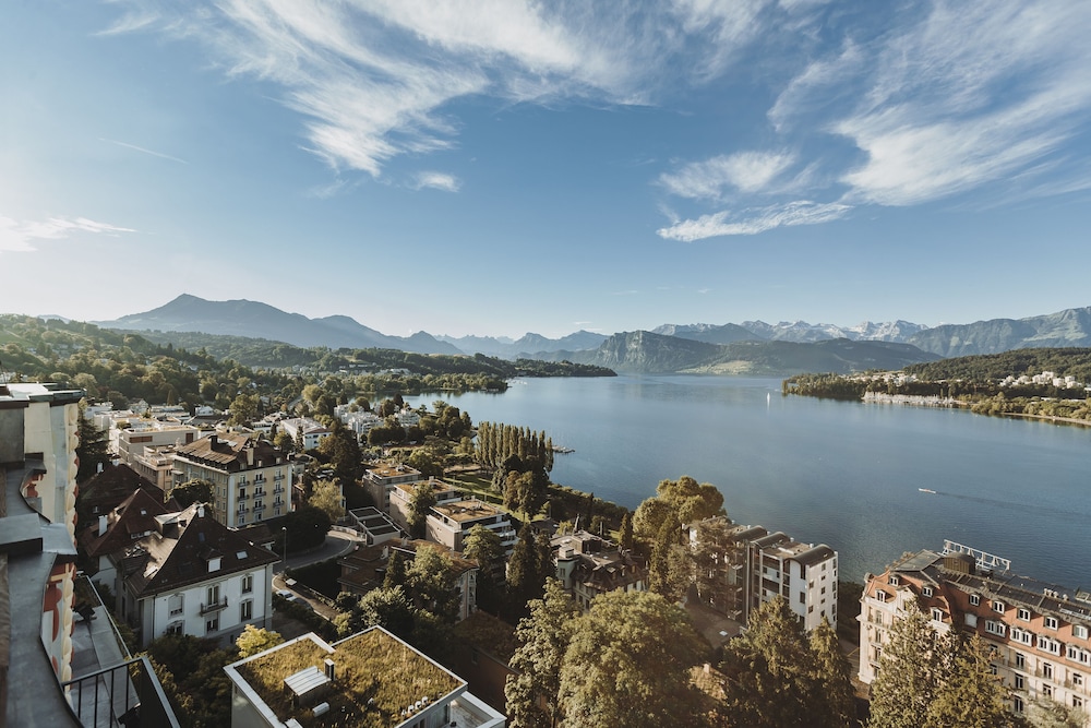 

Roma - Lucerna - Art Deco Hotel Montana Luzern