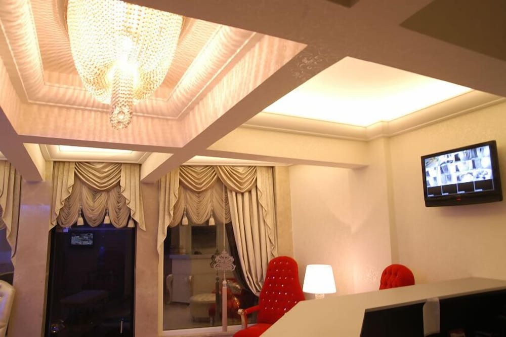 

Catania - Istanbul - Pearl Hotel İstanbul
