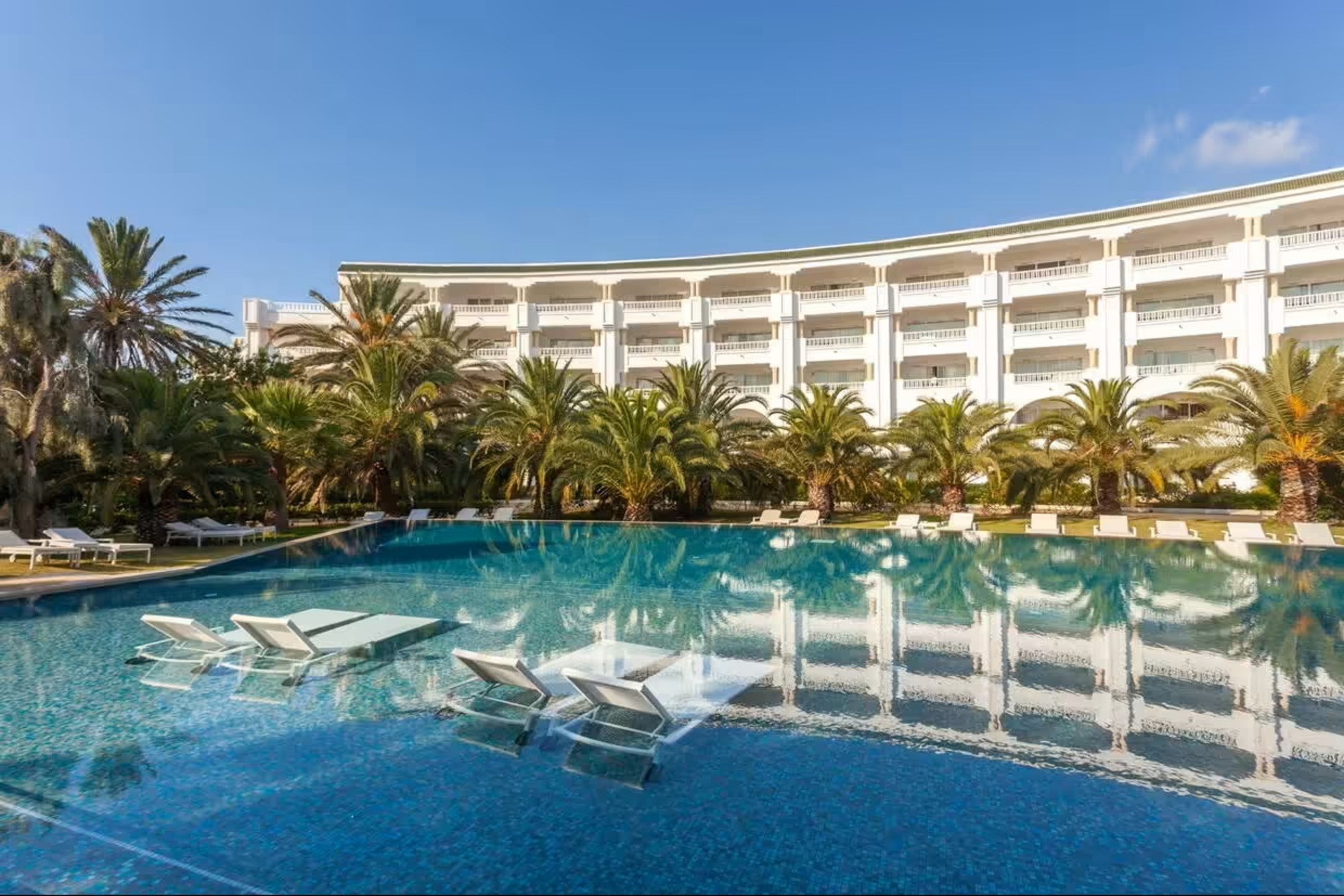 

Bari - Tunisia mare - Hammamet, Tunisia - Tui Blue Oceana Suites