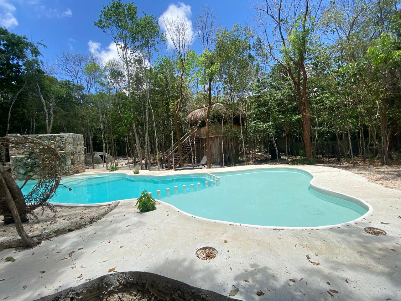

Roma - Puerto Morelos - Aldea Maya-Ha Cabañas con cenotes