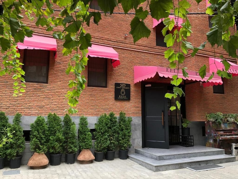 

Roma - Tbilisi - Elle Boutique Hotel