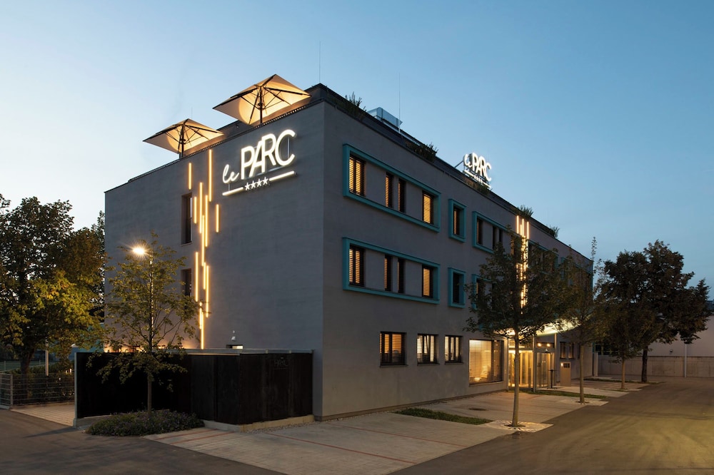 

Milano - Wiener Neustadt - Hotel Le Parc