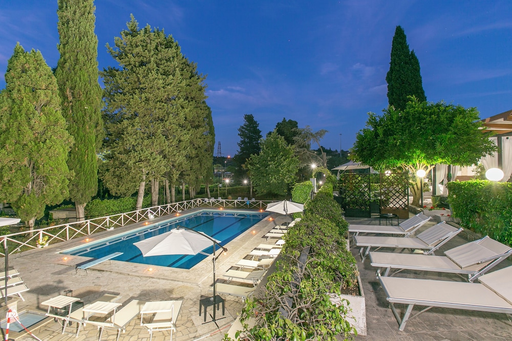 

Cagliari - Roma - Hotel Boomerang Roma