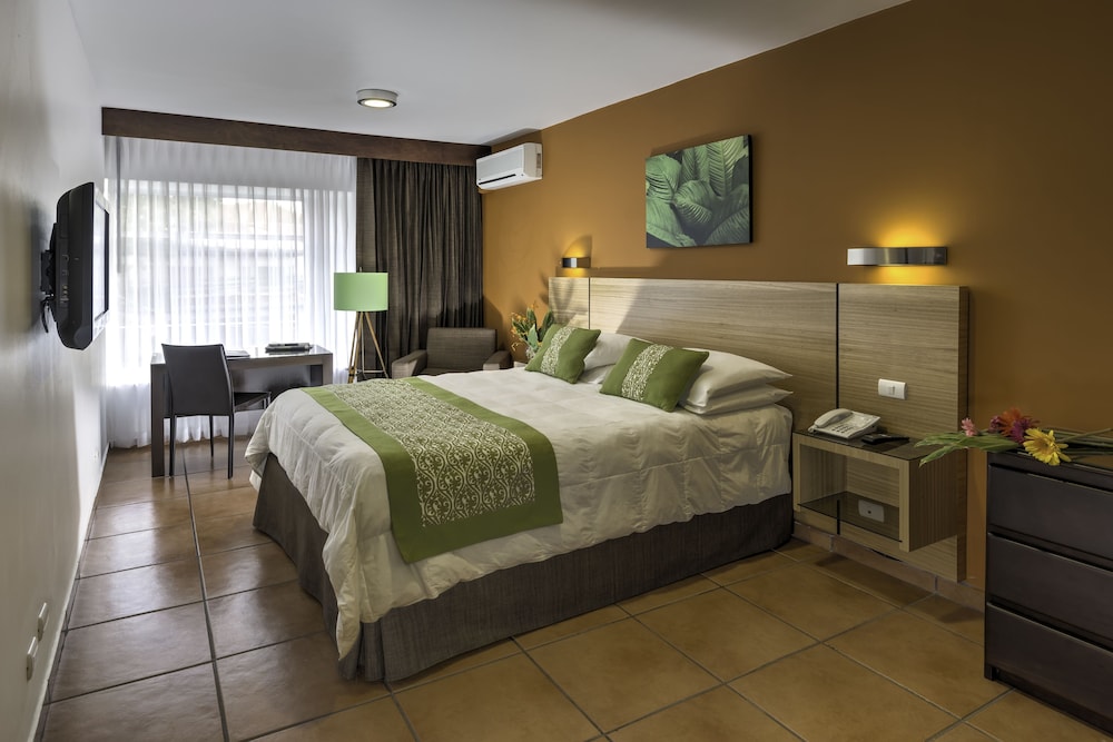 

Milano - San Jose - Hotel Residence Inn Suites Cristina