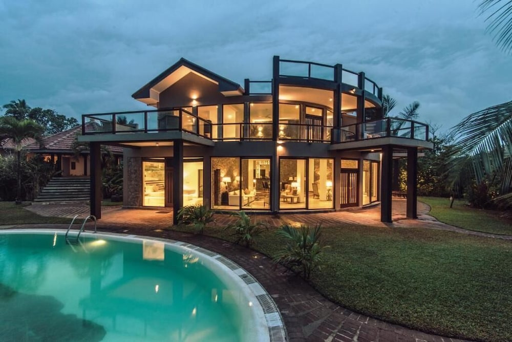 

Venezia - Ahungalla - Villa Thuya