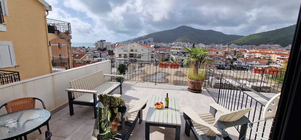Villa Lutovac Budva