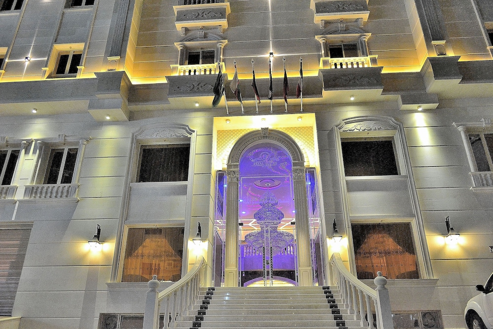 

Roma - Jeddah - Refal Homes